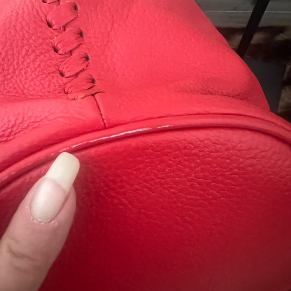Boden Cherry Red Bucket Tassel Bag - Picture 10 of 11